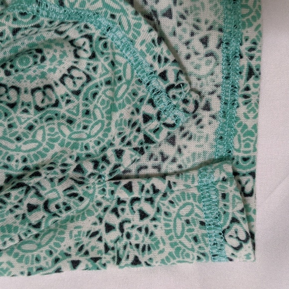 UO V-Neck Cropped Tank Top, Color Turquoise Size L - Picture 11 of 14